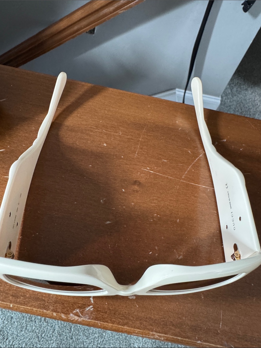 Authentic Gucci Cream Sunglasses with Gold Double-G Accents - Picture 10 of 17